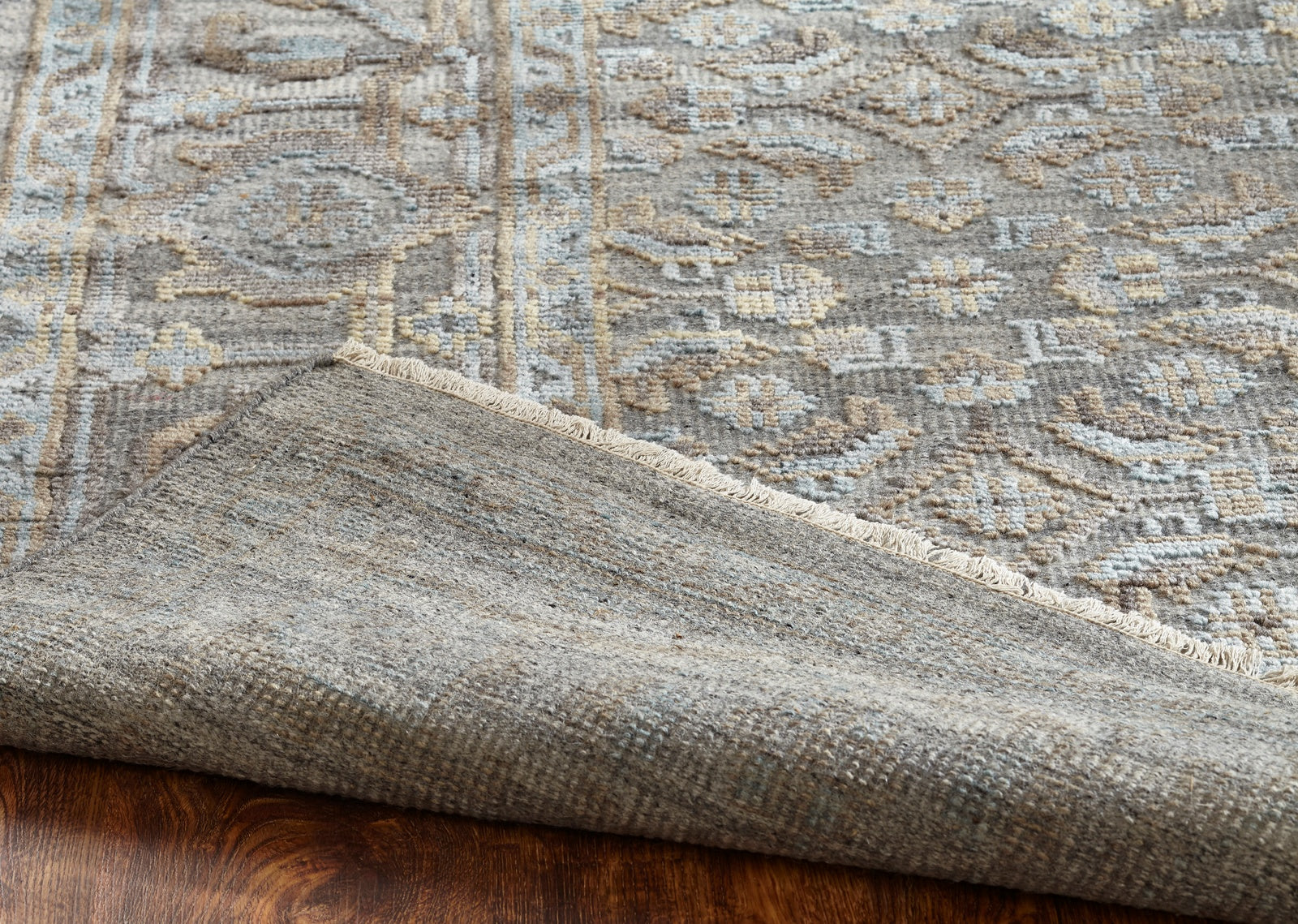 Rugs Done Right Harvard HN34 Sky / Natural Rug