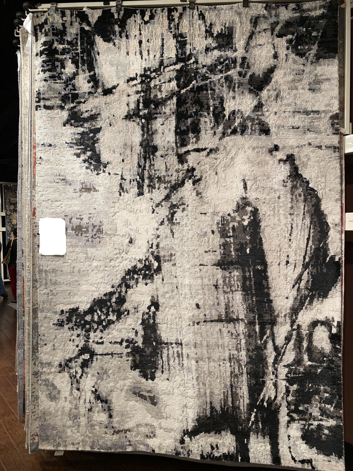 Rugs Done Right Jules NN71 White / Ebony Rug