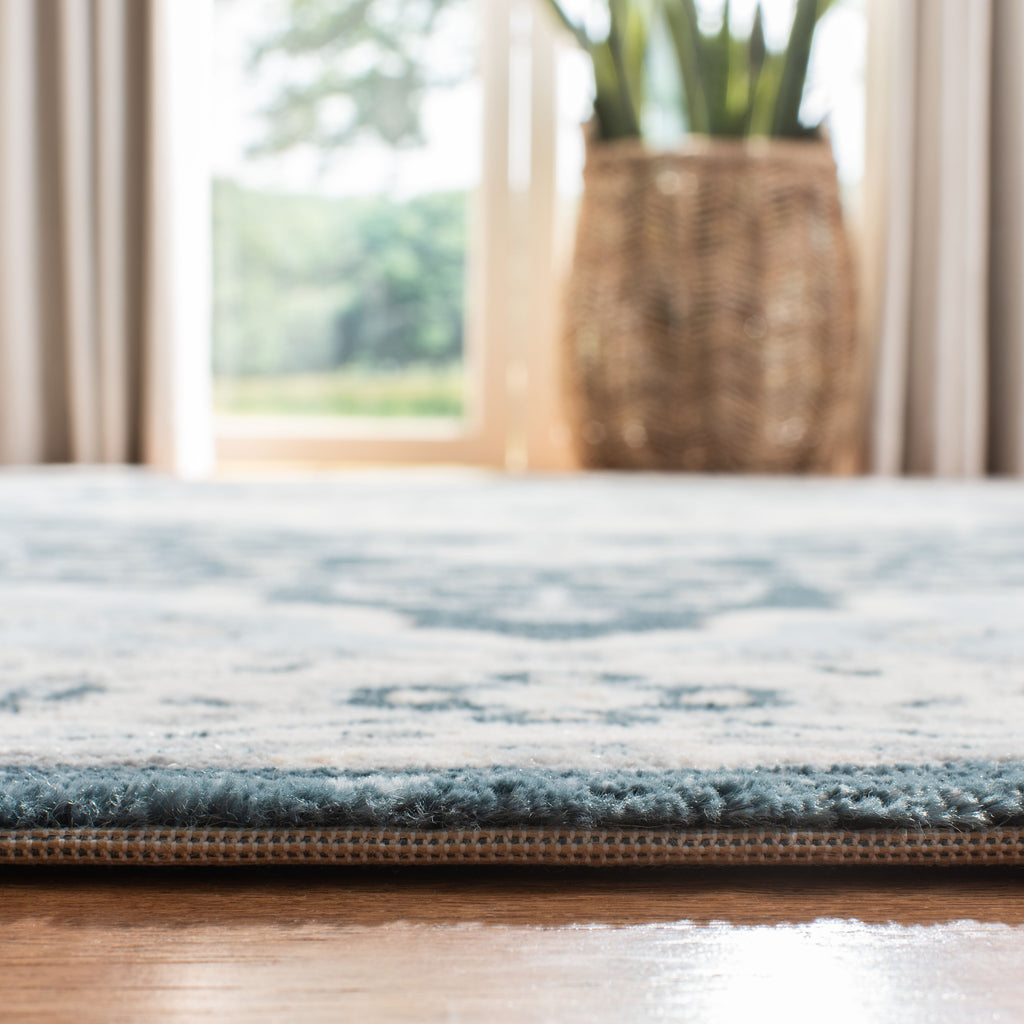 Safavieh Clearance Isabella ISA915N Navy Rug