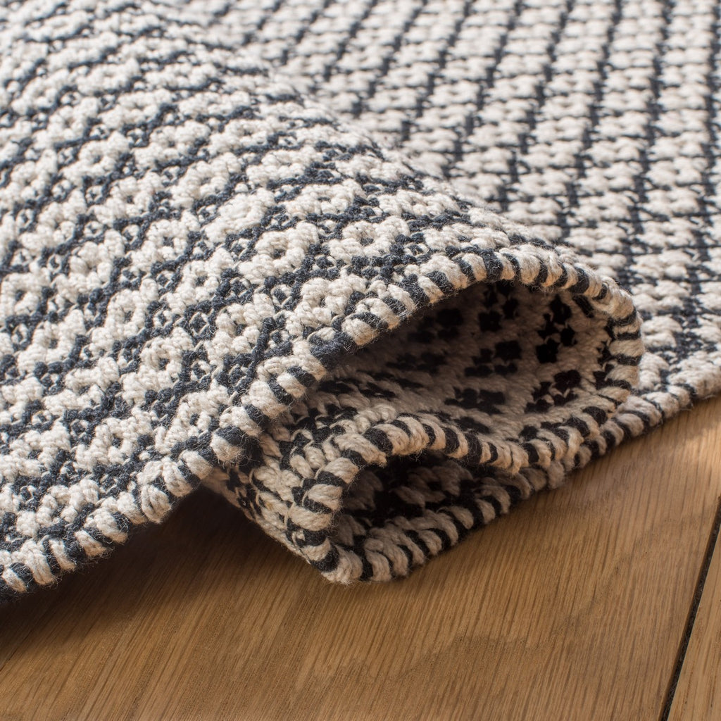 safavieh clearance kilim klm701z black rug