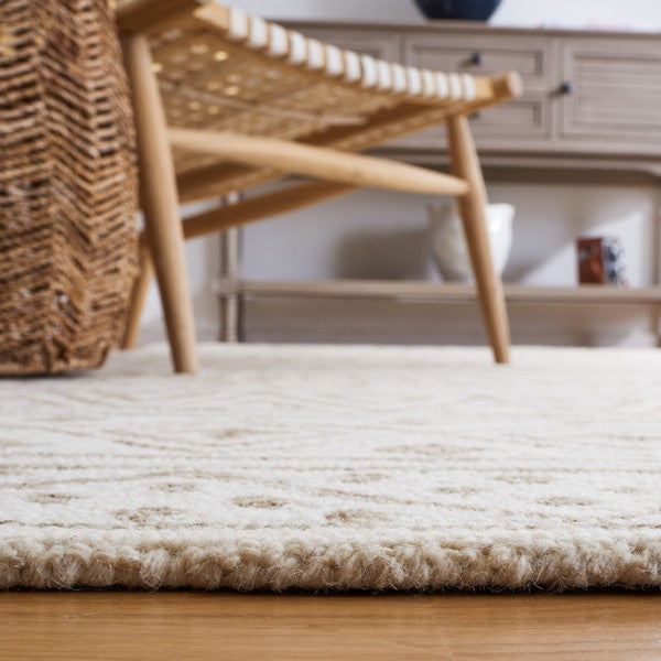 safavieh clearance metro met353w ivory rug