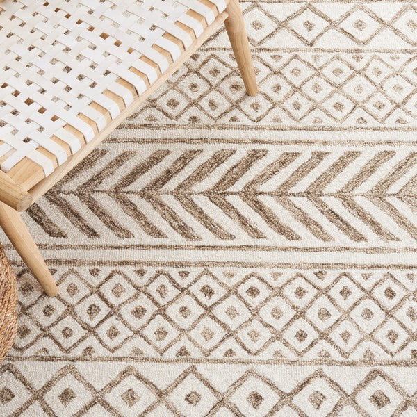 safavieh clearance metro met353w ivory rug