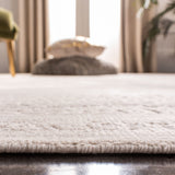 Safavieh Clearance Mirage MIR501A Ivory Rug