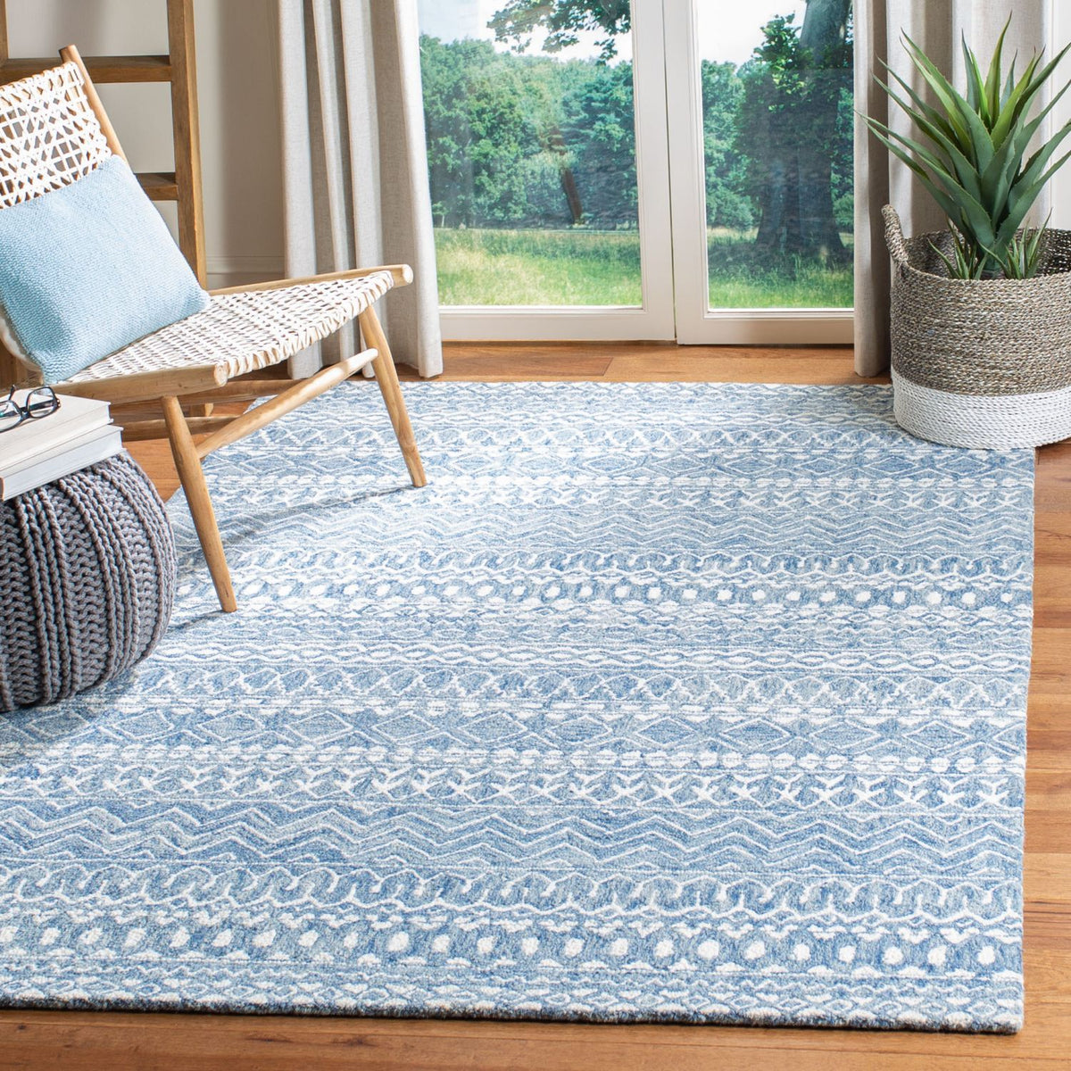 safavieh clearance micro loop mlp502m blue ivory rug