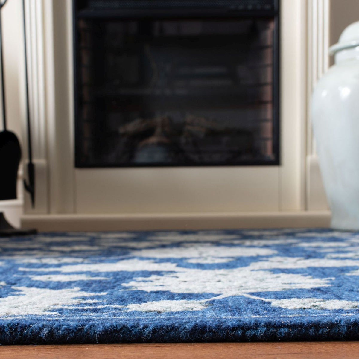 safavieh clearance micro loop mlp506n navy grey rug