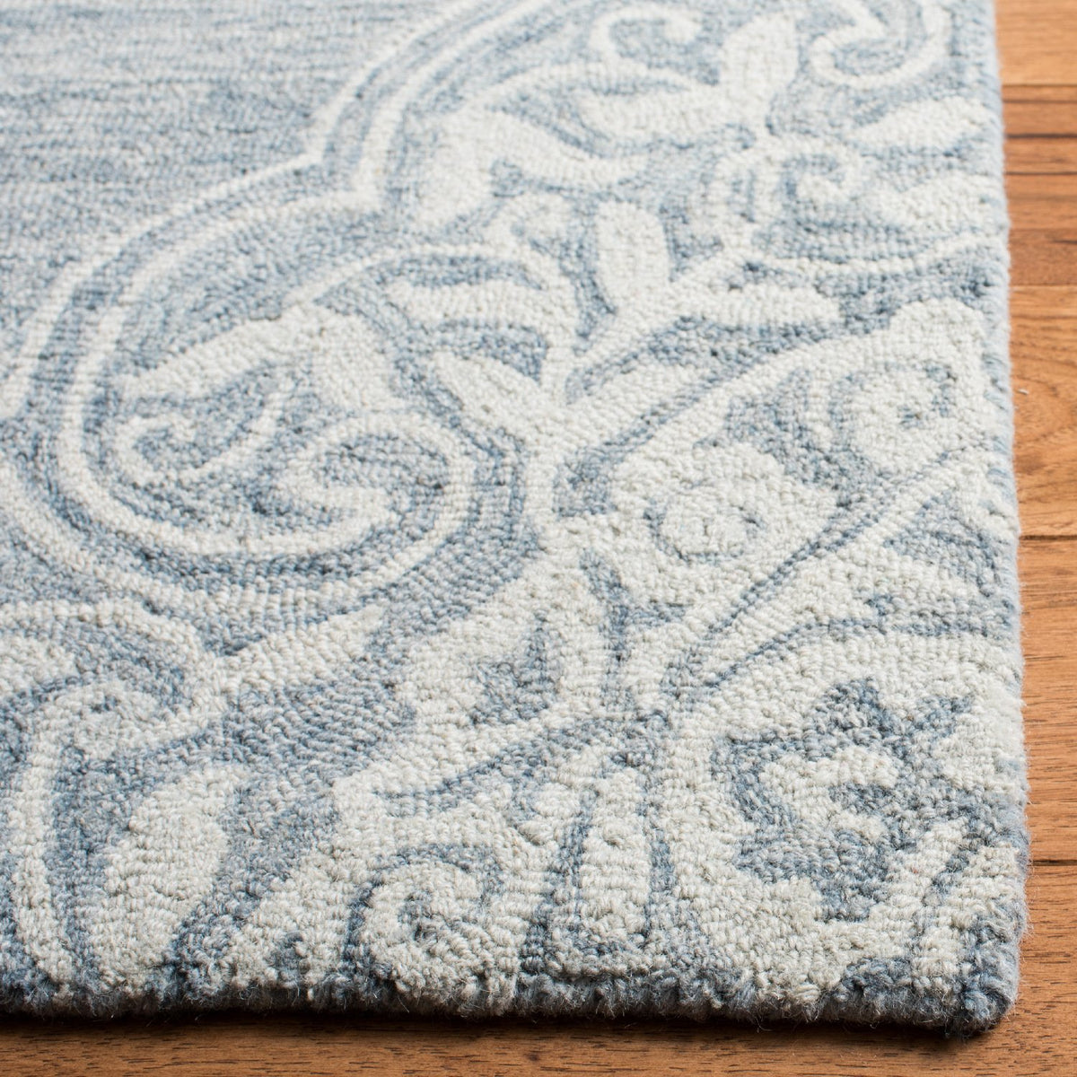 safavieh clearance micro loop mlp620m blue rug