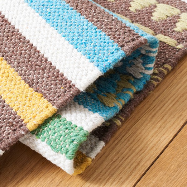 safavieh clearance montauk mtk451l light blue rug