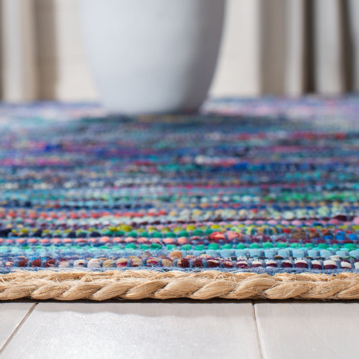 Safavieh Clearance Montauk MTK960M Blue Rug