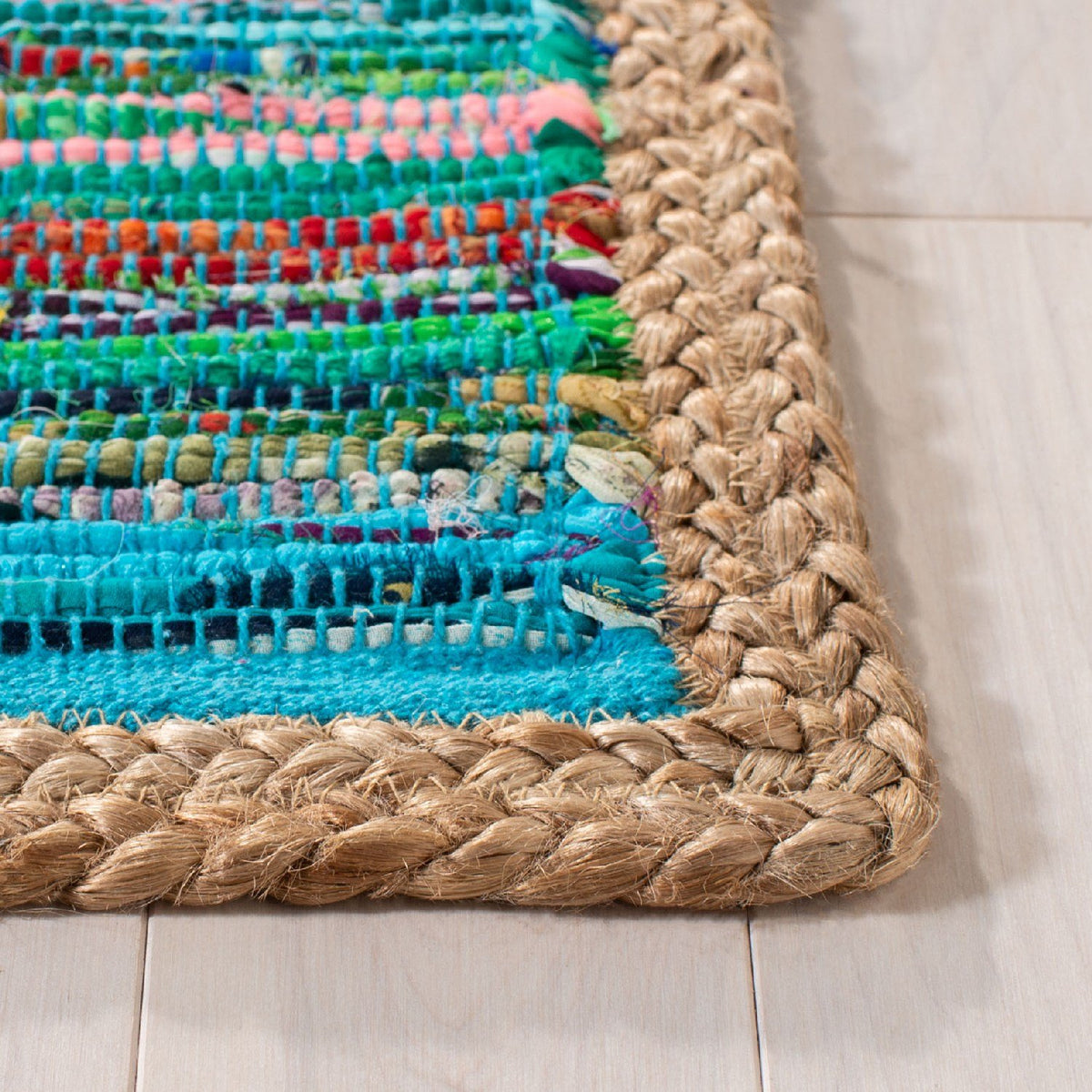 Safavieh Clearance Montauk MTK960Y Green Rug