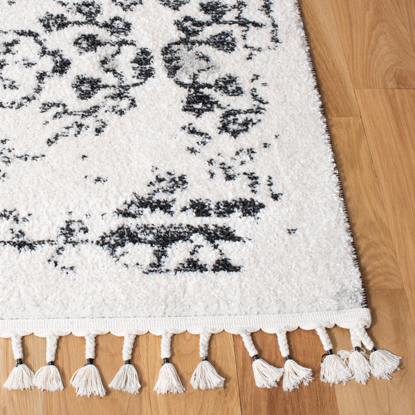 Safavieh Clearance Moroccan Tassel Shag MTS413A Ivory Rug