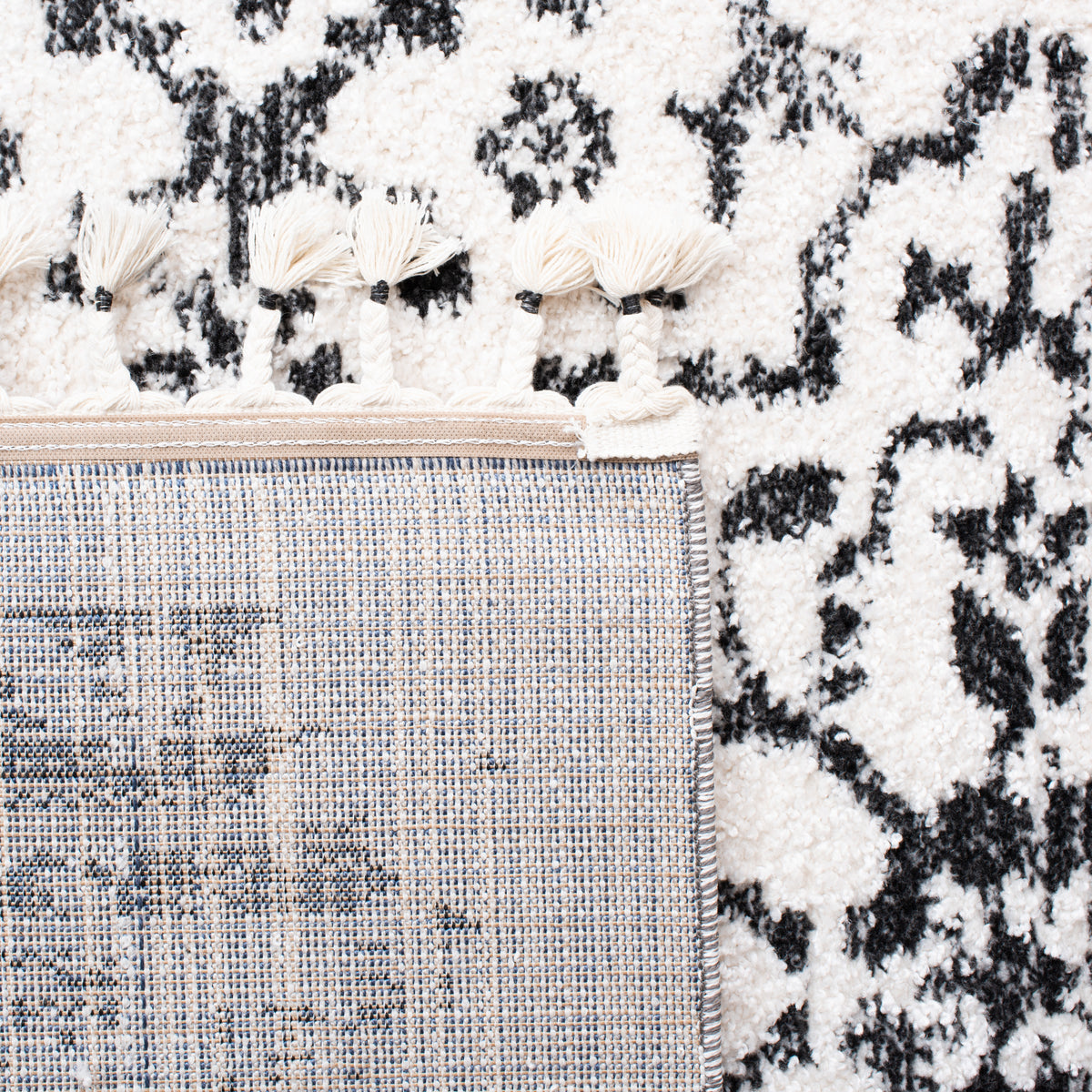 Safavieh Clearance Moroccan Tassel Shag MTS413A Ivory Rug