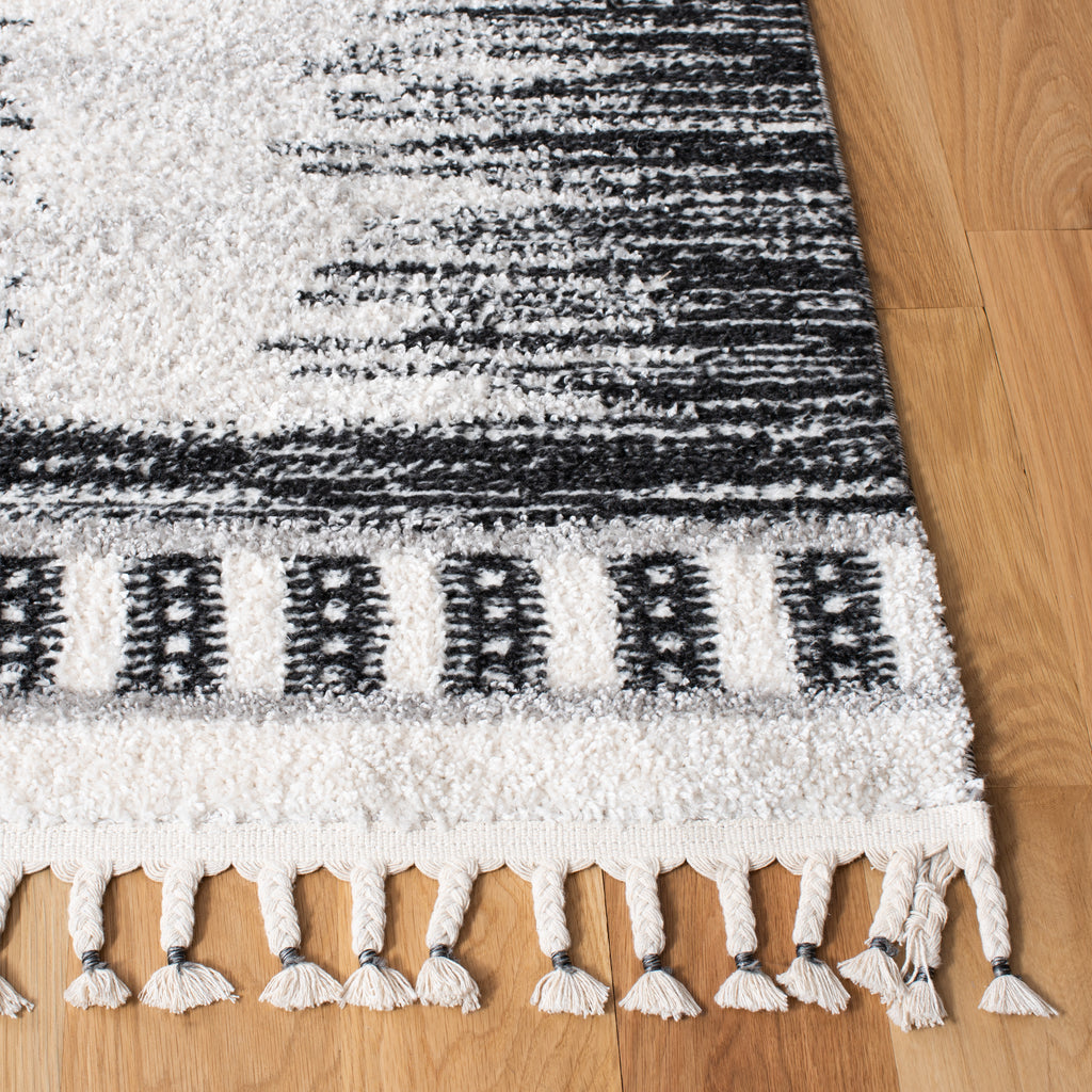 Safavieh Clearance Moroccan Tassel Shag MTS483A Ivory Rug