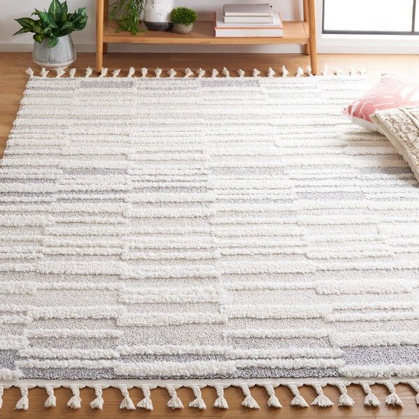 safavieh clearance moroccan tassel shag mts646a beige rug