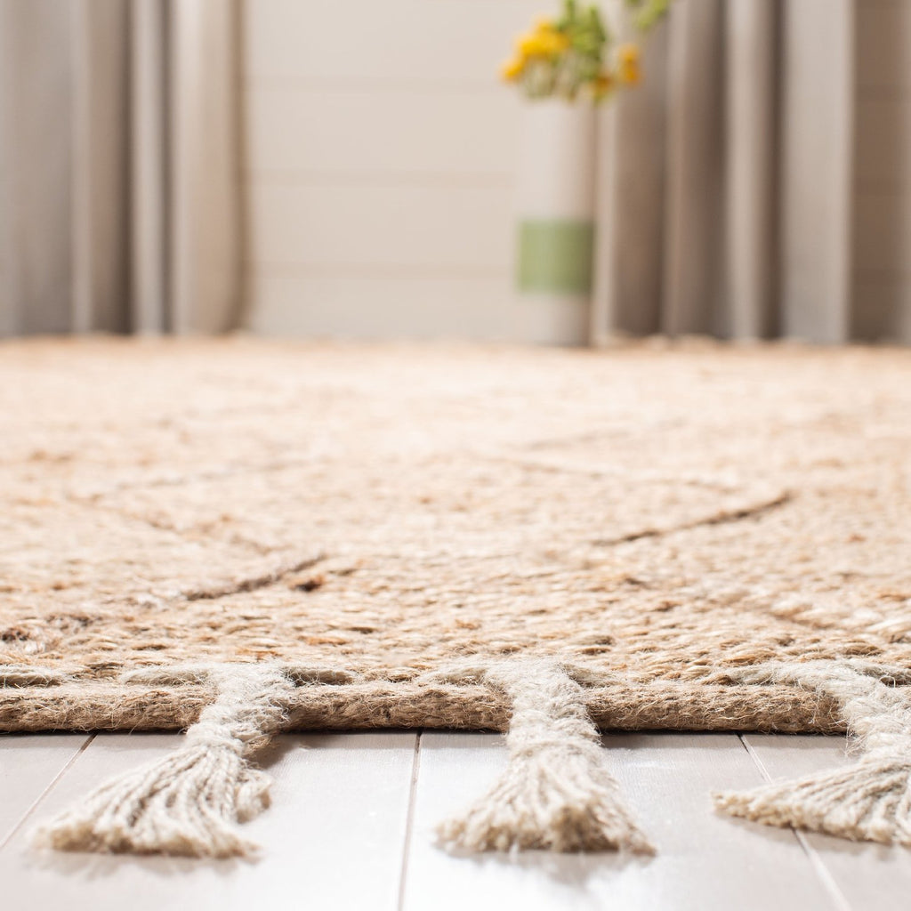 Safavieh Clearance Natural Fiber NF108B Natural Rug