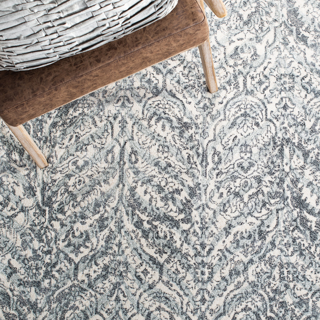 Safavieh Clearance Restoration Vintage RVT115A Ivory Rug