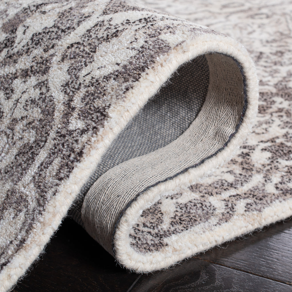 Safavieh Clearance Restoration Vintage RVT115B Beige Rug