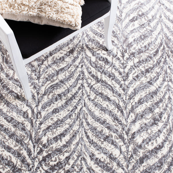 Safavieh Clearance Restoration Vintage RVT115F Grey Rug