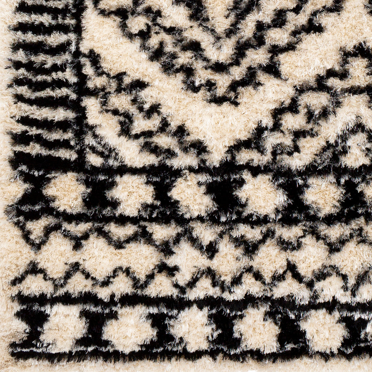 Surya Rug Co. Gibraltar Black Rug | Cream Rugs | Rugs Done Right 