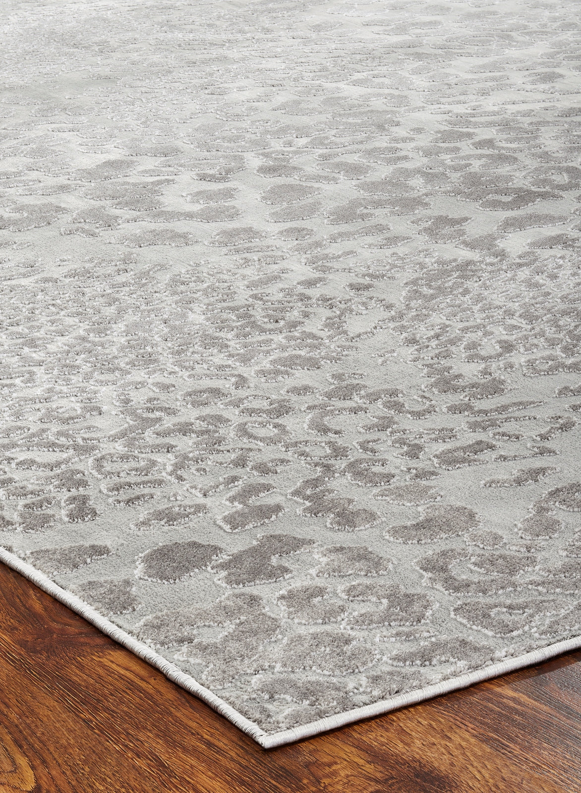 Rugs Done Right Stow SE26 Grey Leopard Rug