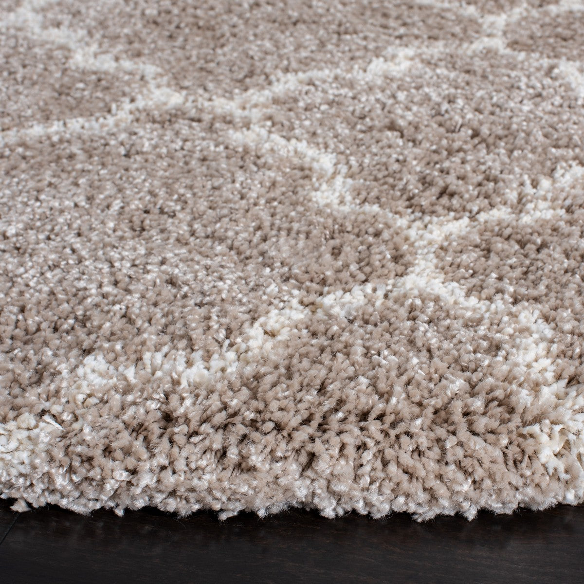 safavieh clearance hudson shag sgh282f beige rug