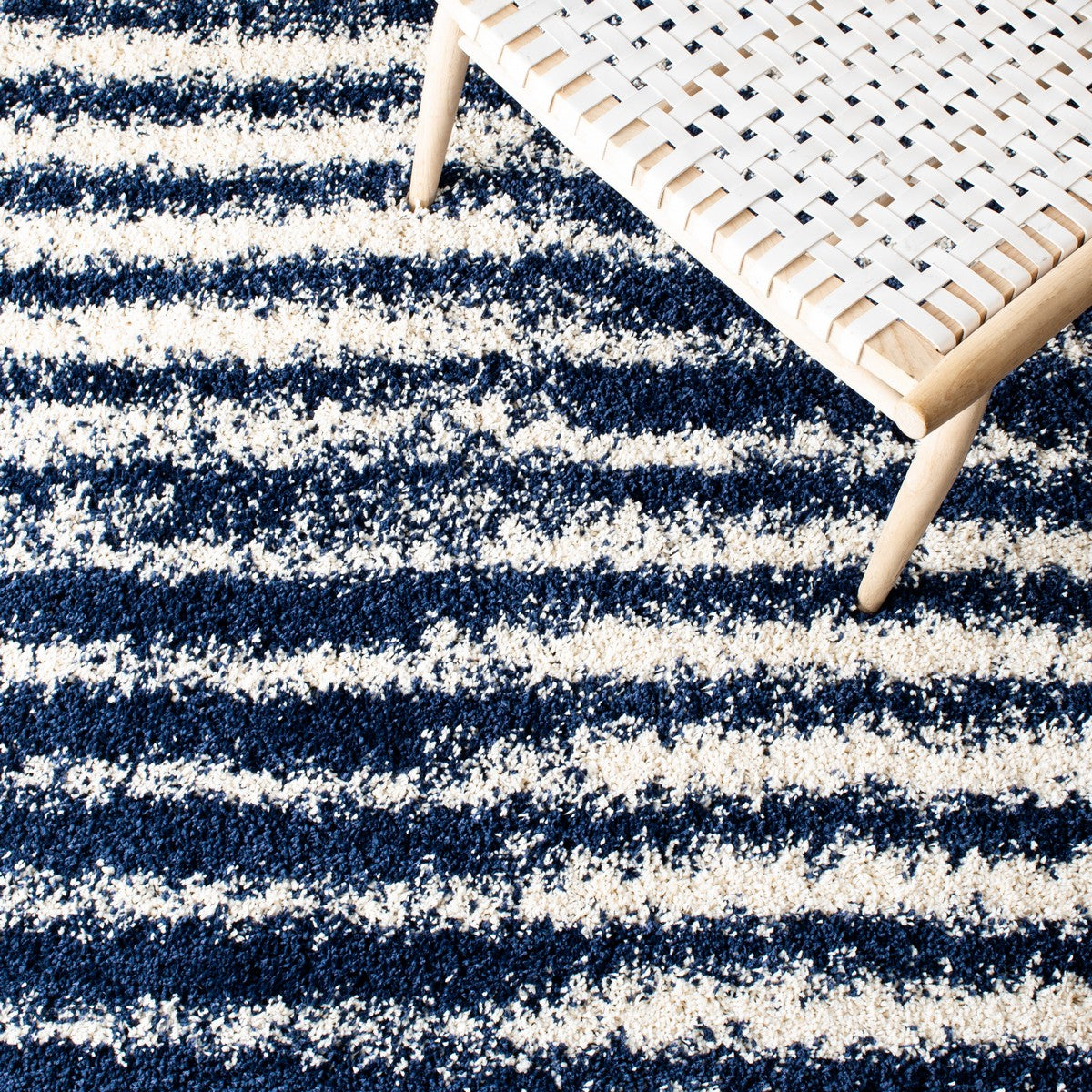 safavieh clearance hudson shag sgh298n navy rug