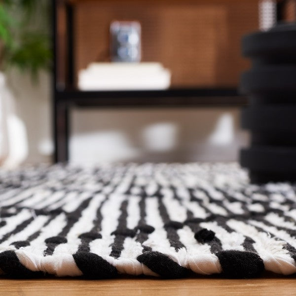safavieh clearance striped kilim stk200z black rug