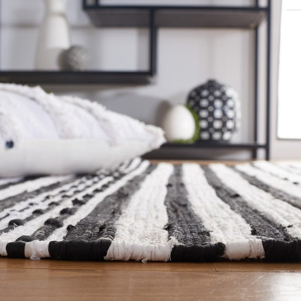 safavieh clearance striped kilim stk205z black rug