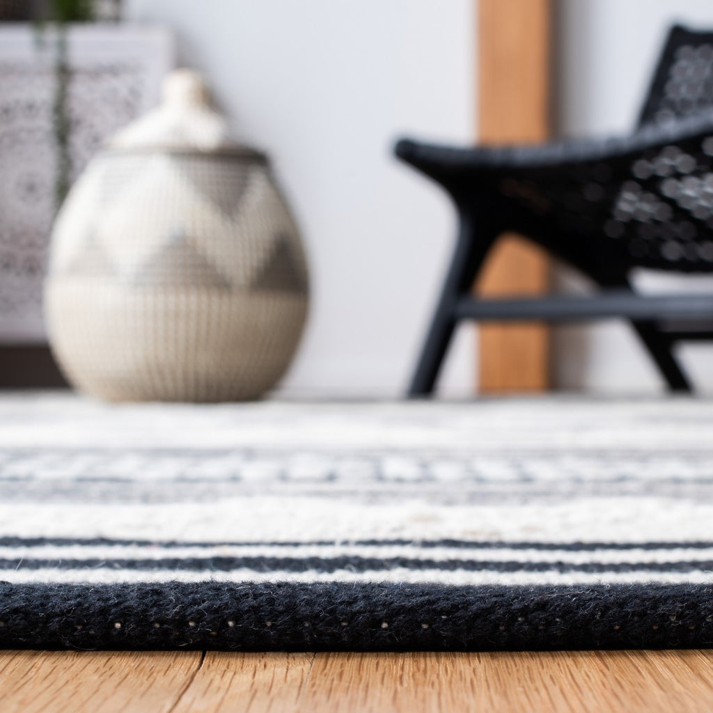 safavieh clearance striped kilim stk511z black rug