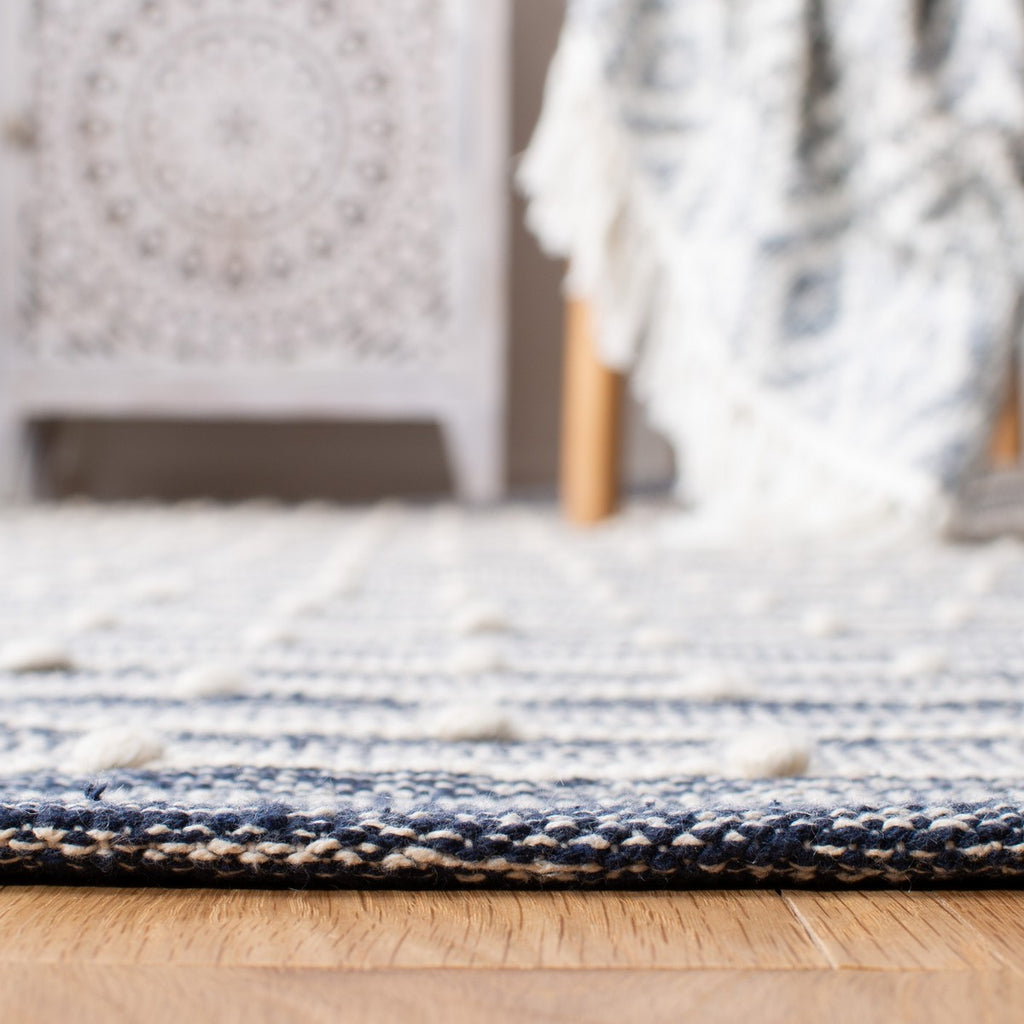 safavieh clearance striped kilim stk513n navy rug