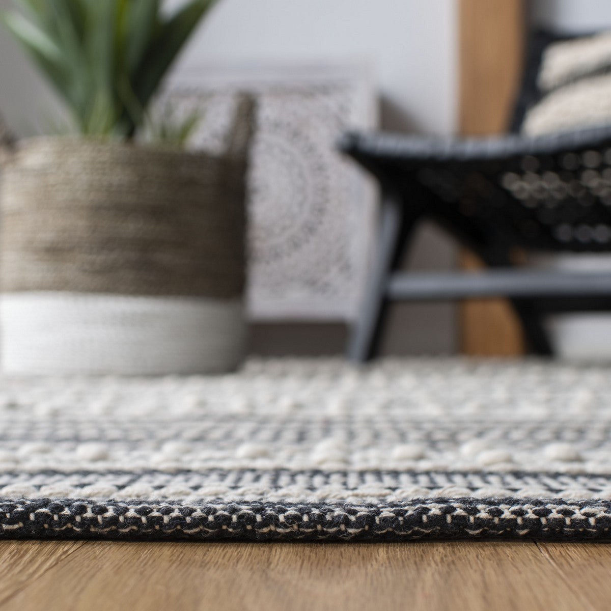 safavieh clearance striped kilim stk516z black rug