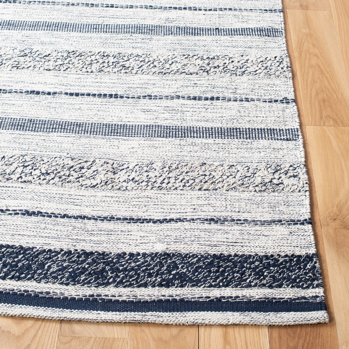 safavieh clearance striped kilim stk517a ivory rug