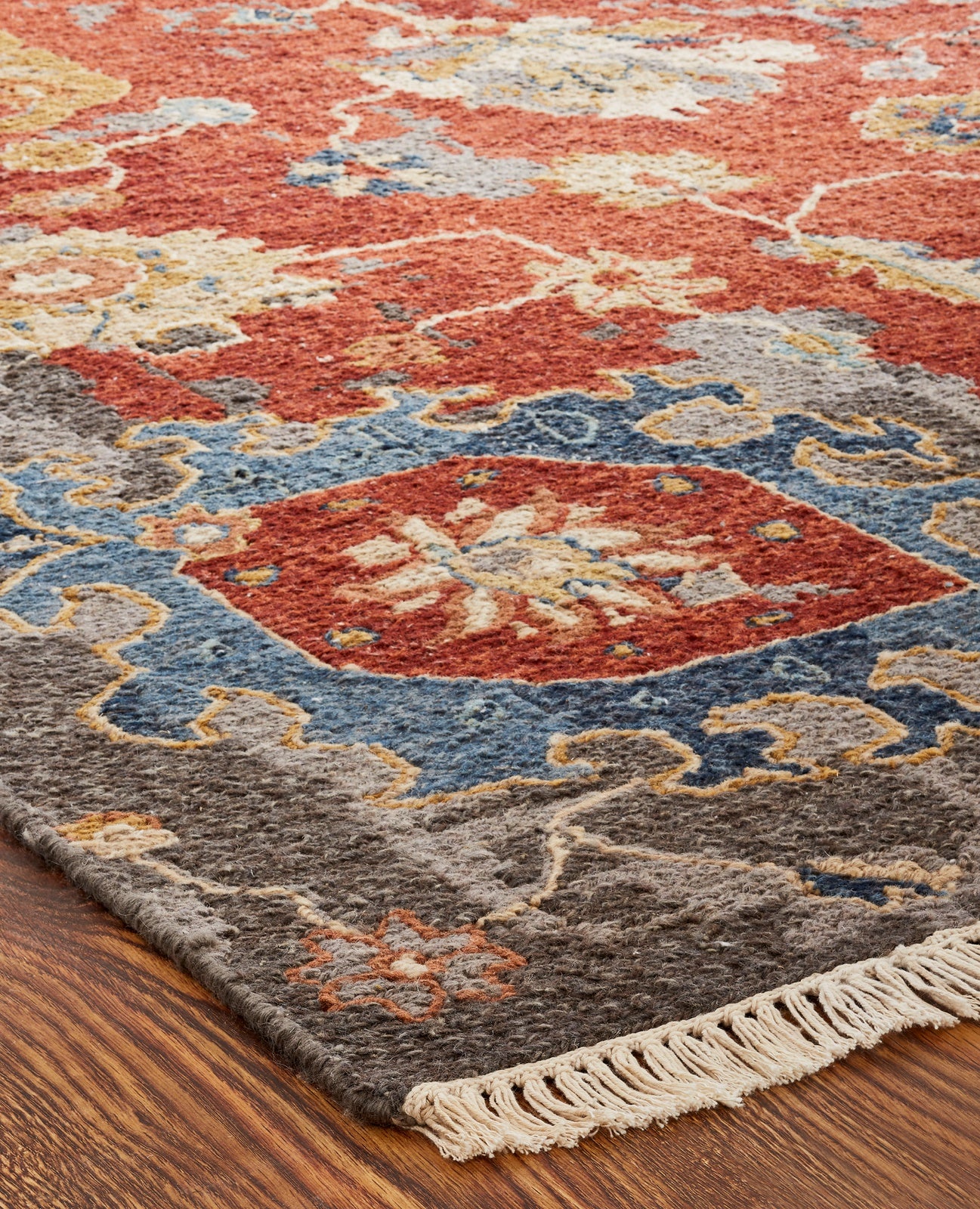 Rugs Done Right Soumak Southwick AC90 Scarlet Rug