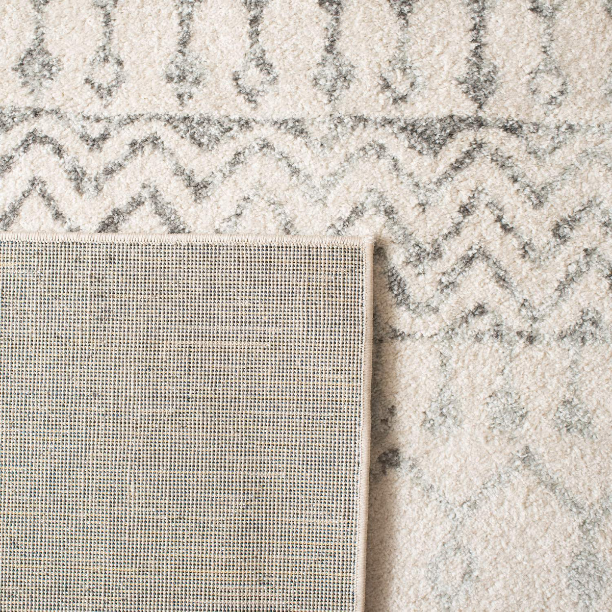 Safavieh Clearance Tulum TUL270A Ivory Rug