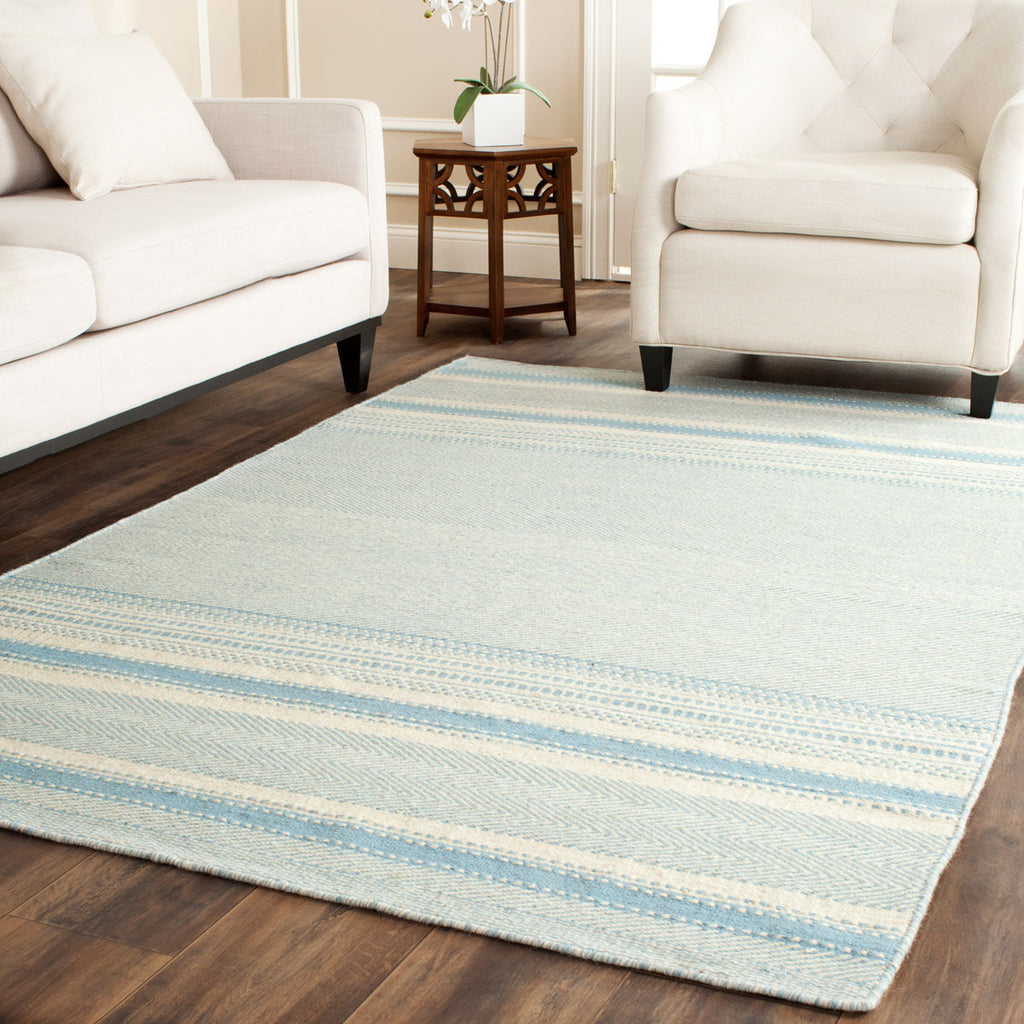 Safavieh Clearance Kilim KLM419A Pale Blue Rug