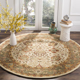 Safavieh Clearance Antiquities AT21F Ivory Rug