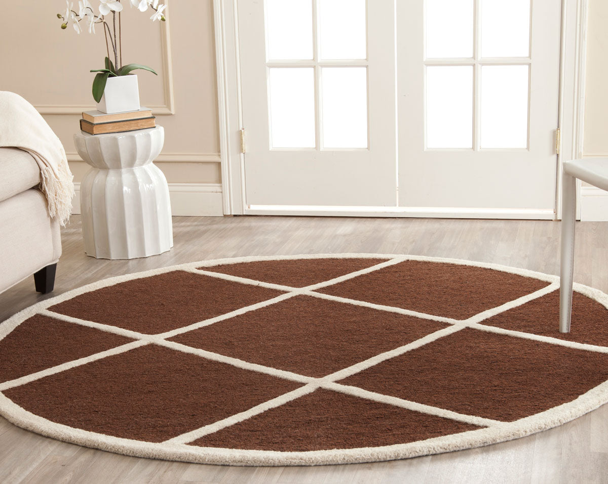 Safavieh Clearance Cambridge CAM136H Dark Brown Rug