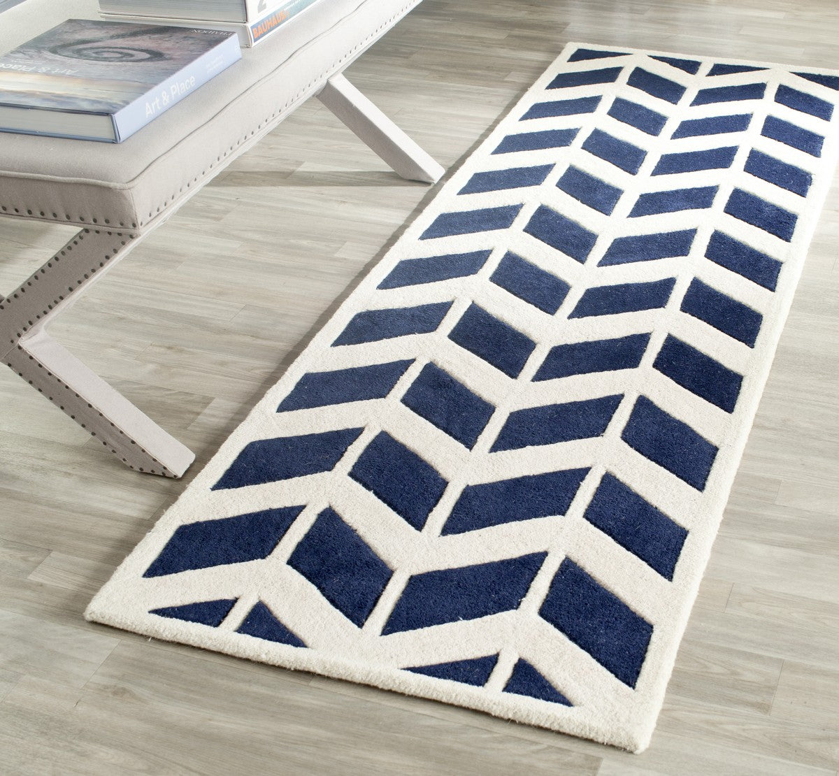 Safavieh Clearance Chatham CHT746C Navy Rug