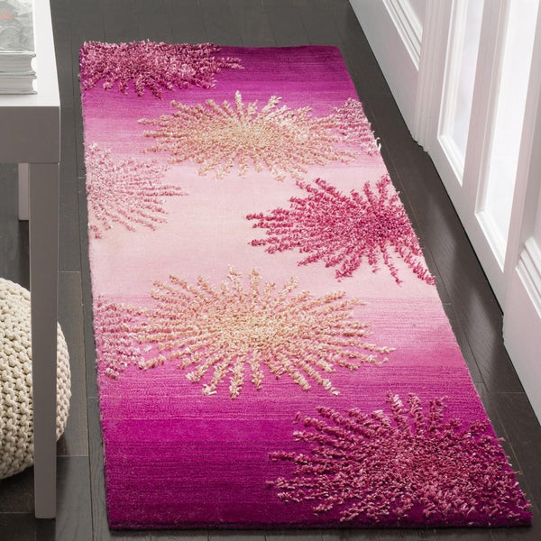 Safavieh Clearance Sohos SOH712N Pink Rug