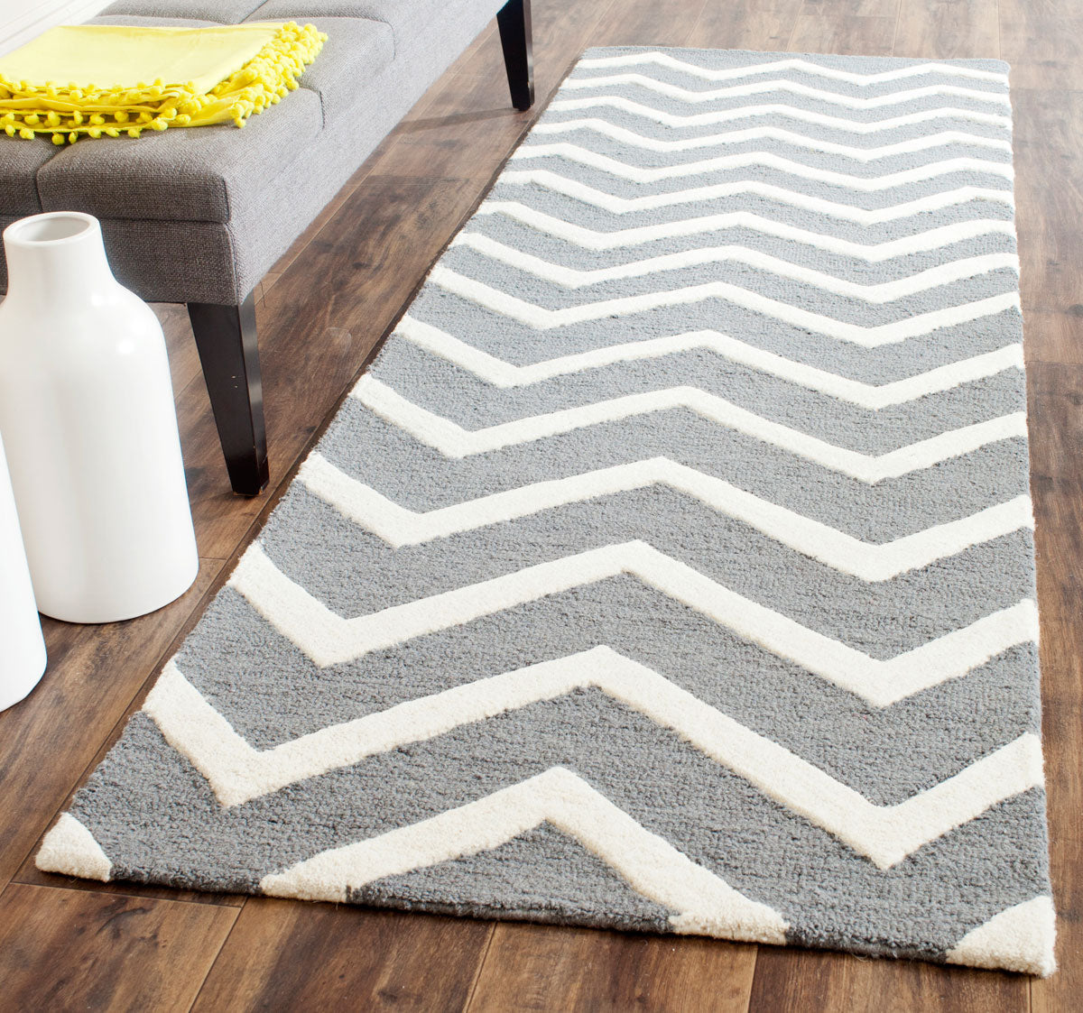 Safavieh Clearance Cambridge CAM714D Dark Grey Rug