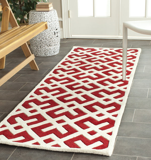 Safavieh Clearance Chatham CHT719G Red Rug