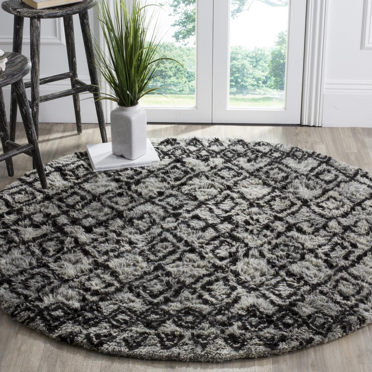Safavieh Clearance Casablanca CSB845K Grey Rug