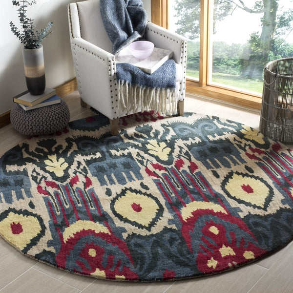 Safavieh Clearance Ikat IKT466A Beige Rug