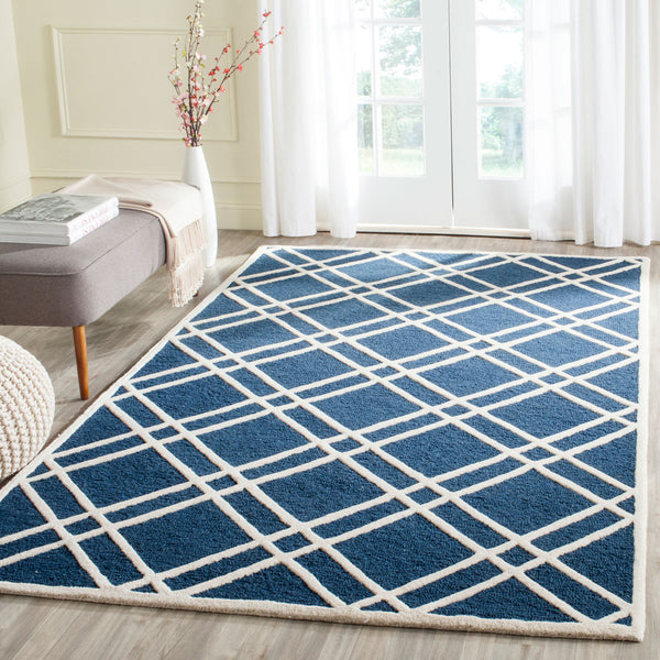 Safavieh Clearance Cambridge CAM142G Navy Blue Rug