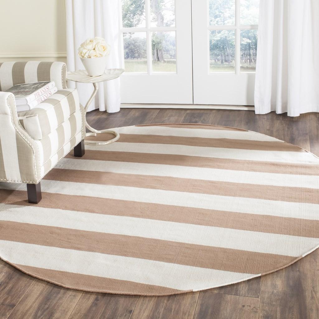 Safavieh Clearance Montauk MTK712M Sand Rug