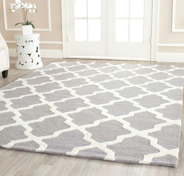 Safavieh Clearance Cambridge CAM121D Silver Rug