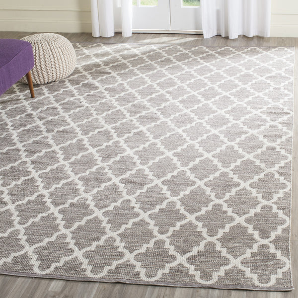 Safavieh Clearance Montauk MTK810A Grey Rug