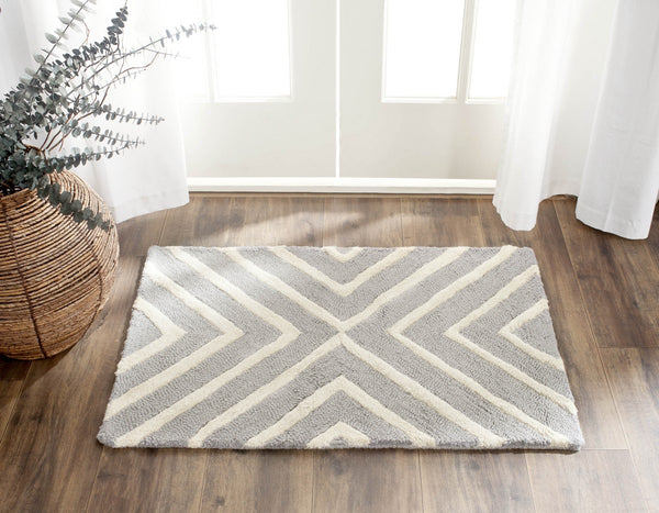 Safavieh Clearance Cambridge CAM129D Silver Rug
