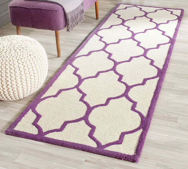 Safavieh Clearance Cambridge CAM134V Ivory Rug