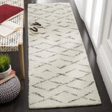 Safavieh Clearance Casablanca CSB847B Ivory Rug