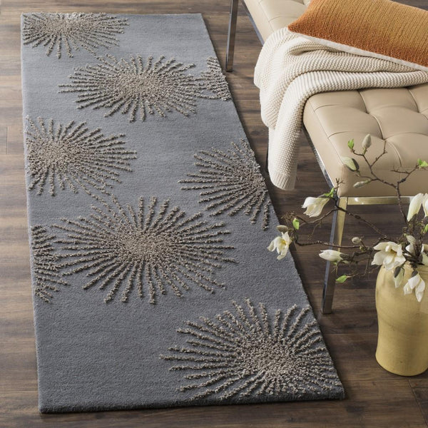 Safavieh Clearance Sohos SOH712E Dark Grey Rug